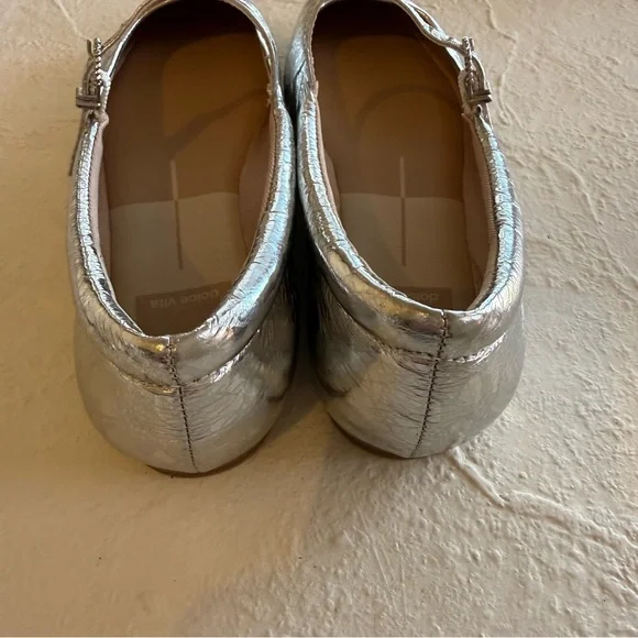 NEW Dolce Vita Reyes Ballet Flats in Silver - Picture 4 of 8